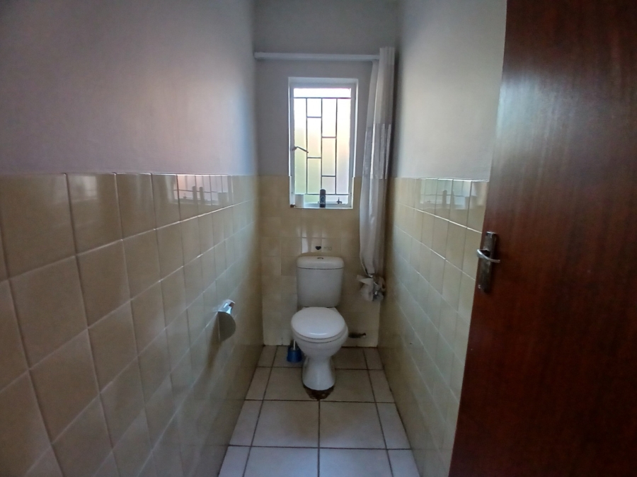 To Let 3 Bedroom Property for Rent in Ifafi North West